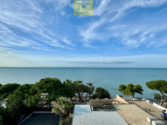 Super apartament 2+1 per qera te White Hill ne Currila, Durres.
