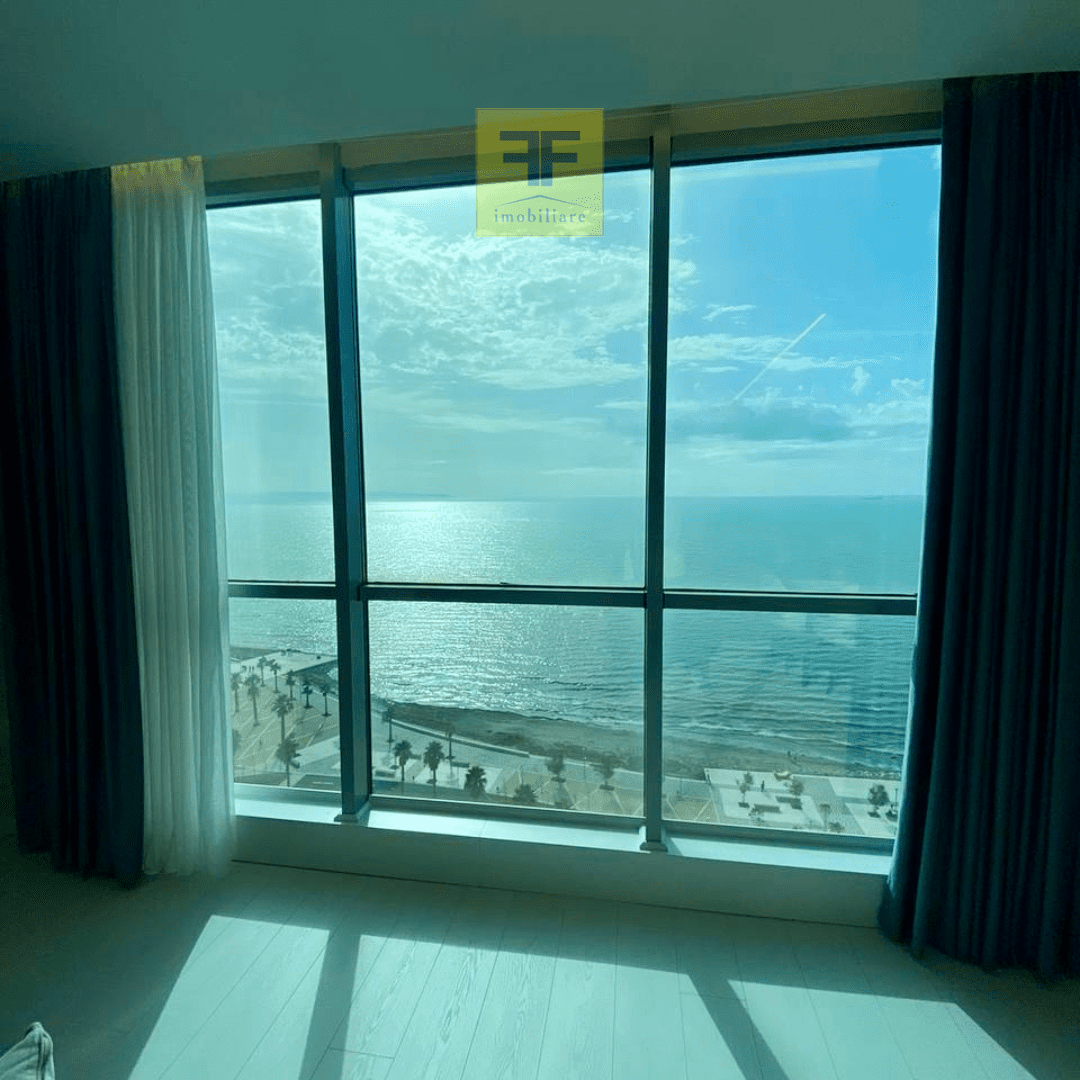 Super apartament per qira me pamje deti, Vollga Durres
