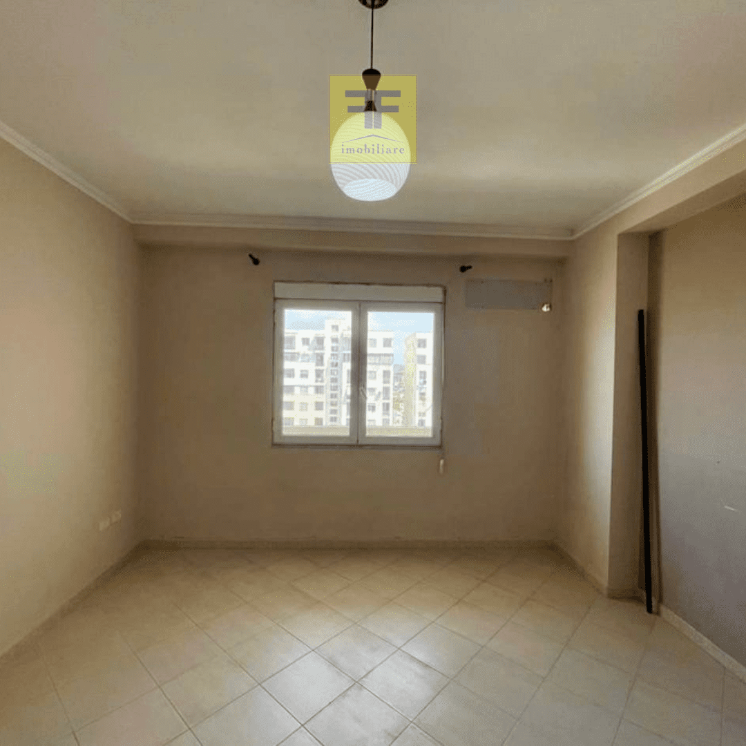 Okazion !!! Apartament 2+1 per shitje te ish-Urt, Durres