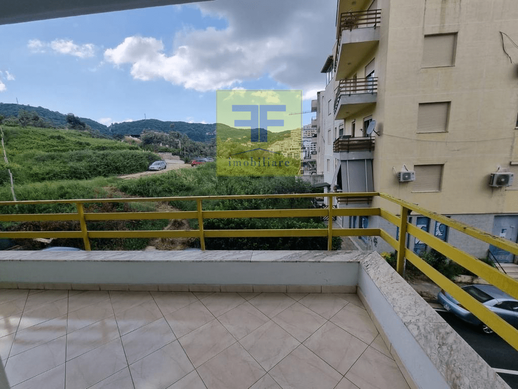 Apartament 3+1 per qera, prane Kopshtit Zoologjik, Tirane.
