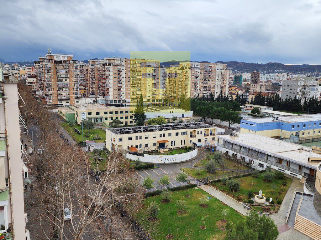 Njesi biznesi per shitje, rruga Don Bosko, Tirane.