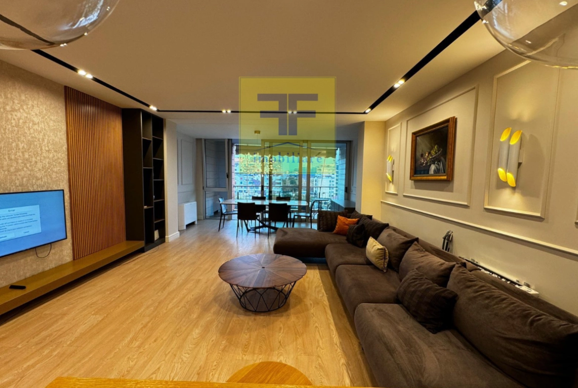 Apartament 2+1 per qera, te Galeria ETC, Tirane.