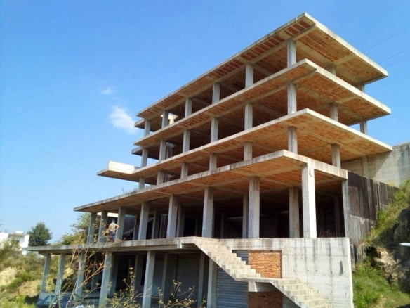 Toke+ objekt ne karabina per shitje, Kodra e Kuajve, Durres.