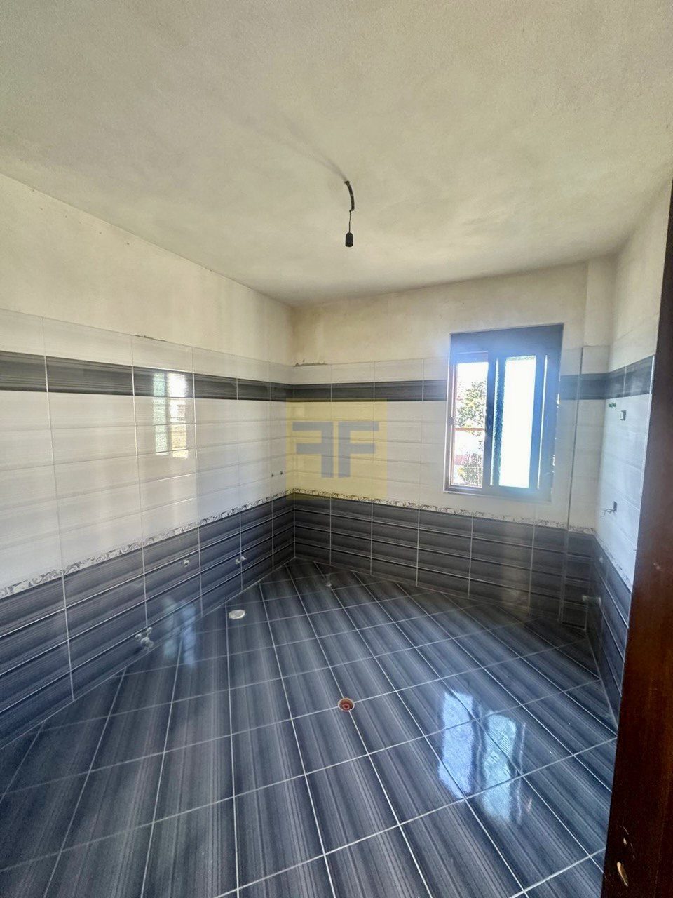 Shtepi private per shitje ne Shkozet, Durres