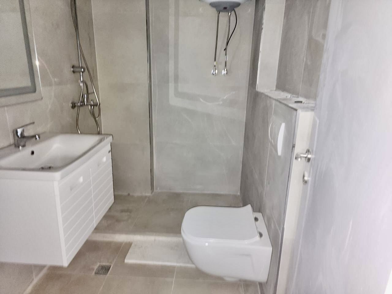 Apartament 1+1 per shitje tek URT, Durres