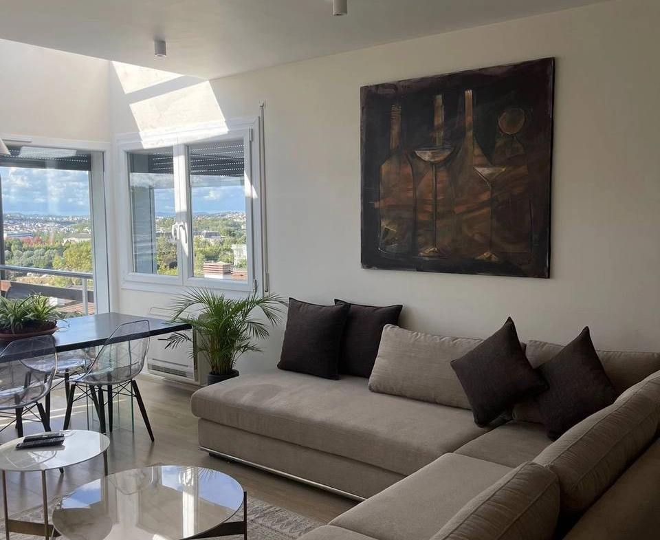 Apartament 2+1 per qera, te Long Hill Residence, Tirane.