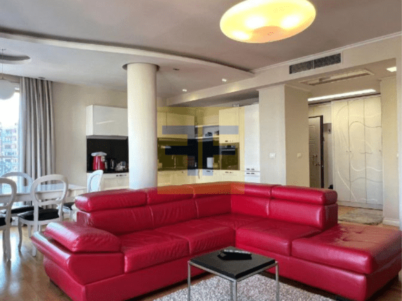 Apartament 2+1+parkim per qera, Bllok, Tirane.