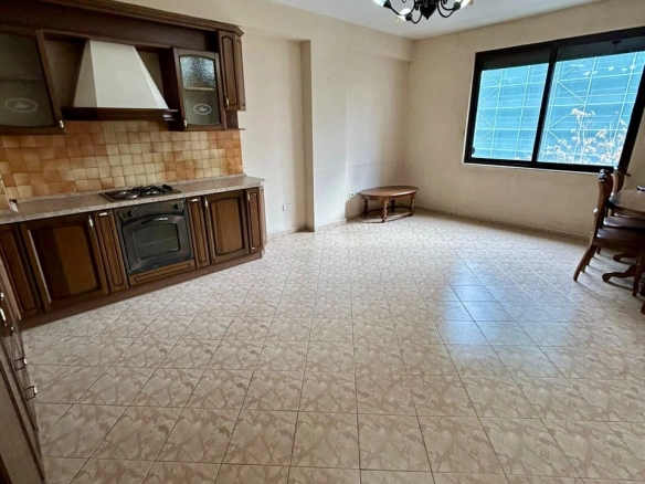 Apartament 2+1 per shitje te “Shkolla e Kuqe”, Tirane