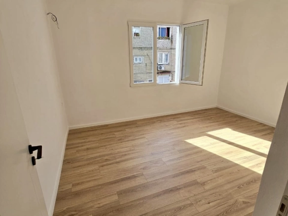 Apartament 2+1 per shitje te Oxhaku, Tirane