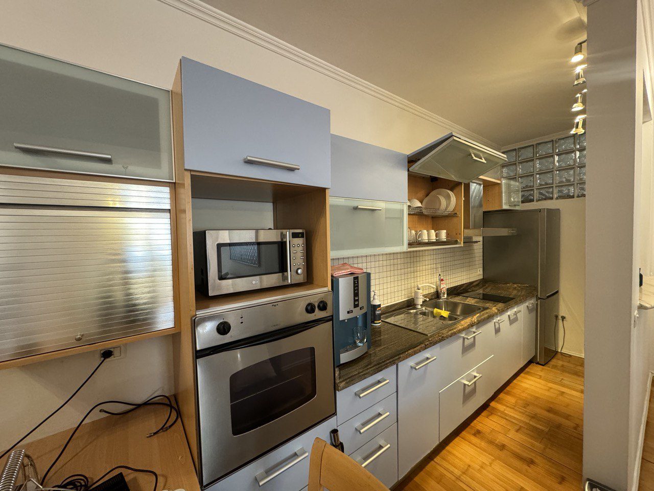 Apartament 1+1 per qera, prane RTSH, Tirane.