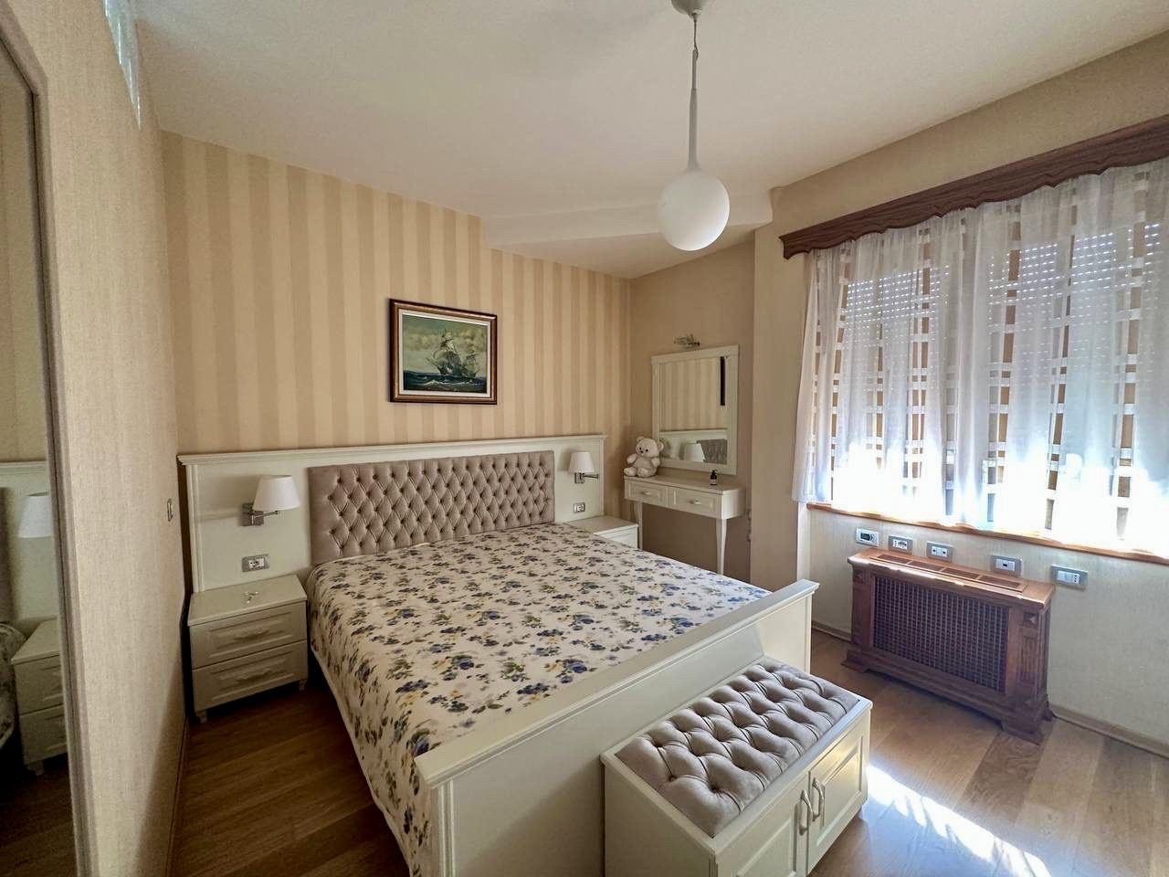 Papafingo +post parkimi per shitje, prane Shen Eleonora, Kodra Diellit, Tirane.