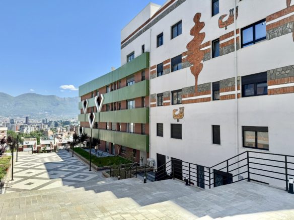 Duplex 3+1 me Cmim OKAZION per vetem 1150 euro/m2 te Rezidenca Kodra e Diellit 1, Tirane