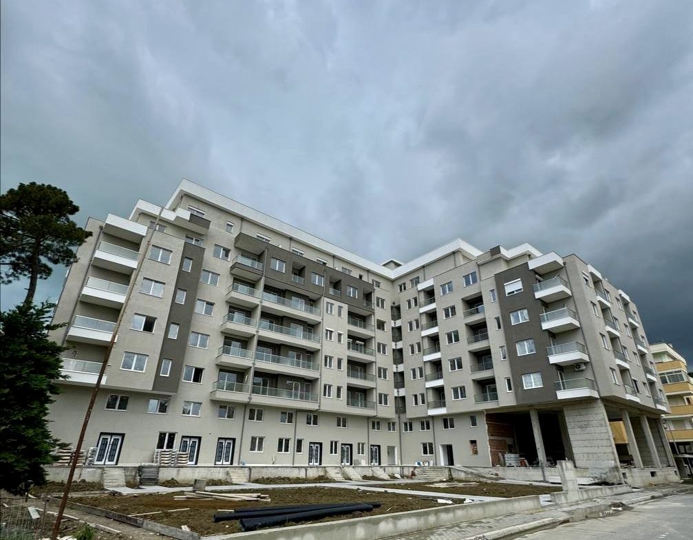 3 apartamente 1+1 per shitje ne Golem, Durres