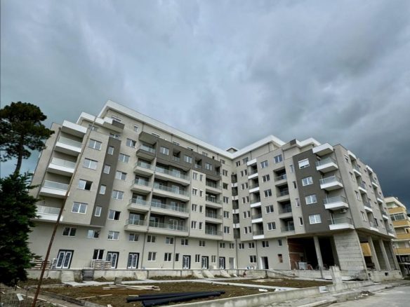 3 apartamente 1+1 per shitje ne Golem, Durres