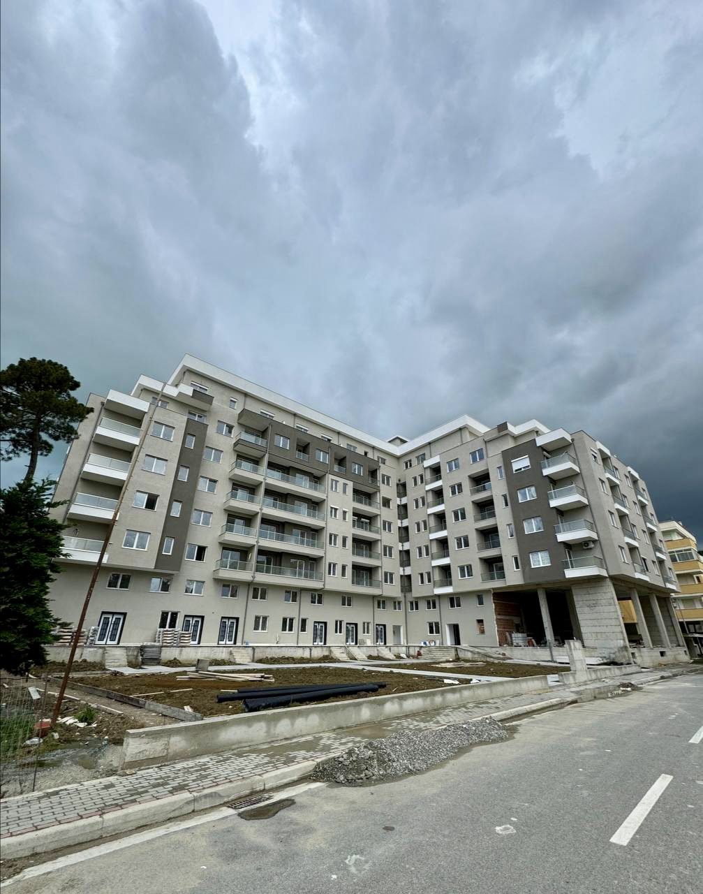 3 apartamente 1+1 per shitje ne Golem, Durres
