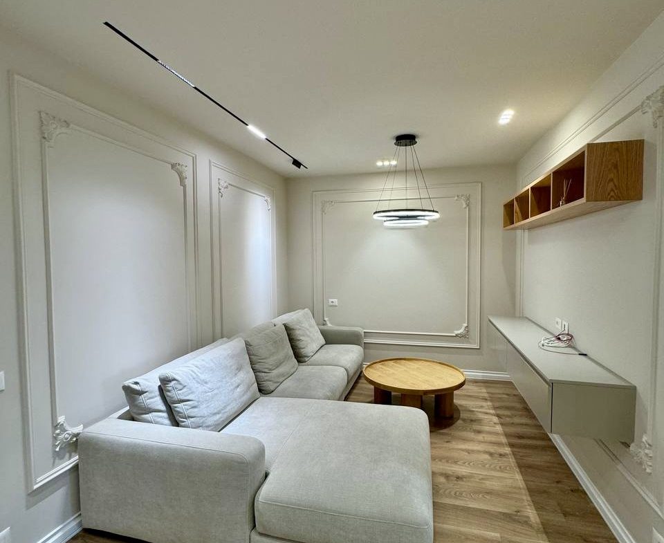 Super apartament 2+1 per shitje ne Plazh, Durres