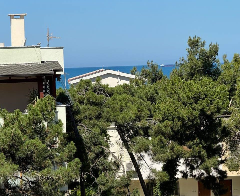 Apartament 1+1 per shitje, ne Golem, Durres.