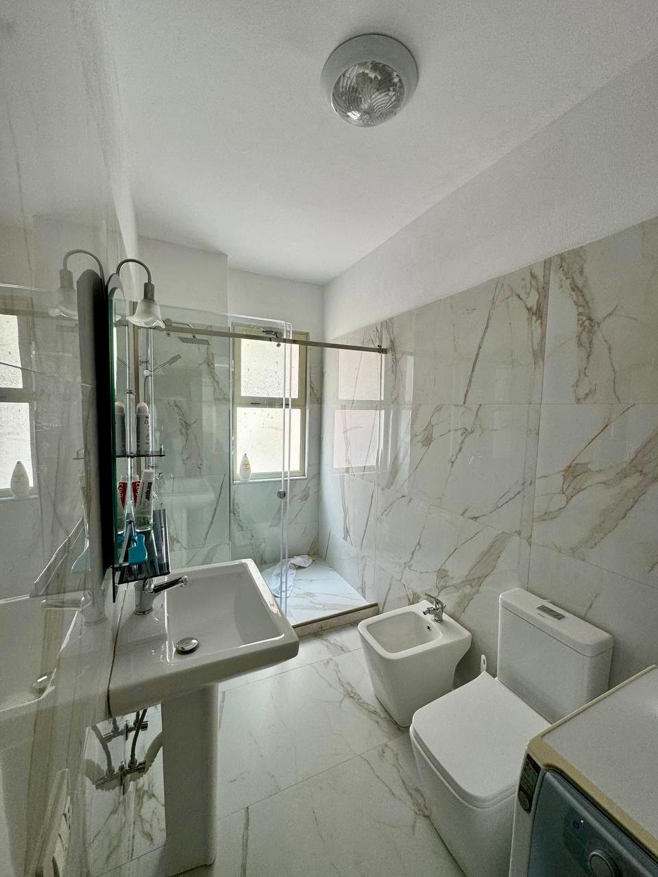 Apartament 3+1 per shitje te ish Rajoni Policise, Durres