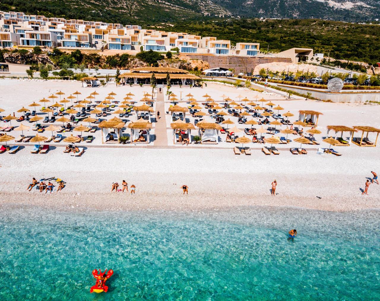VILE INDIVIDUALE PER SHITJE NE GREEN COAST, PALASE