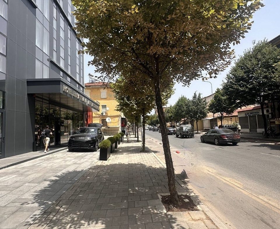 Biznes per shitje, te rruga Dibres, Tirane.