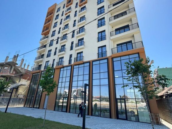 Apartament 2+1 per shitje, rruga Teodor Keko, Tirane.