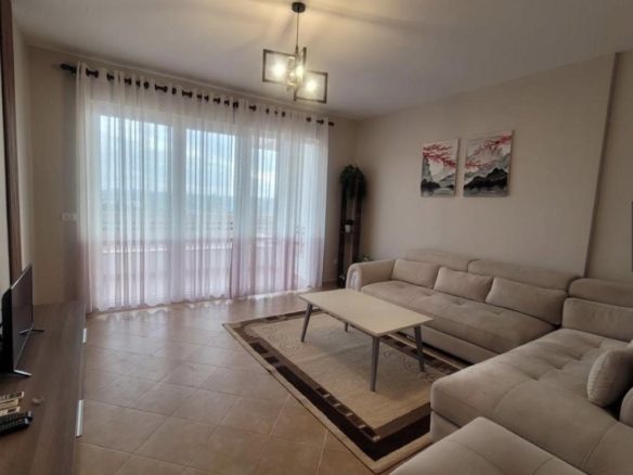 Apartament 2+1 per qera, ne Fresk, Tirane.