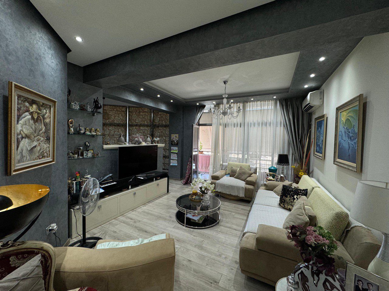 Apartament 2+1 per shitje, prane Delijorgjit, Tirane.