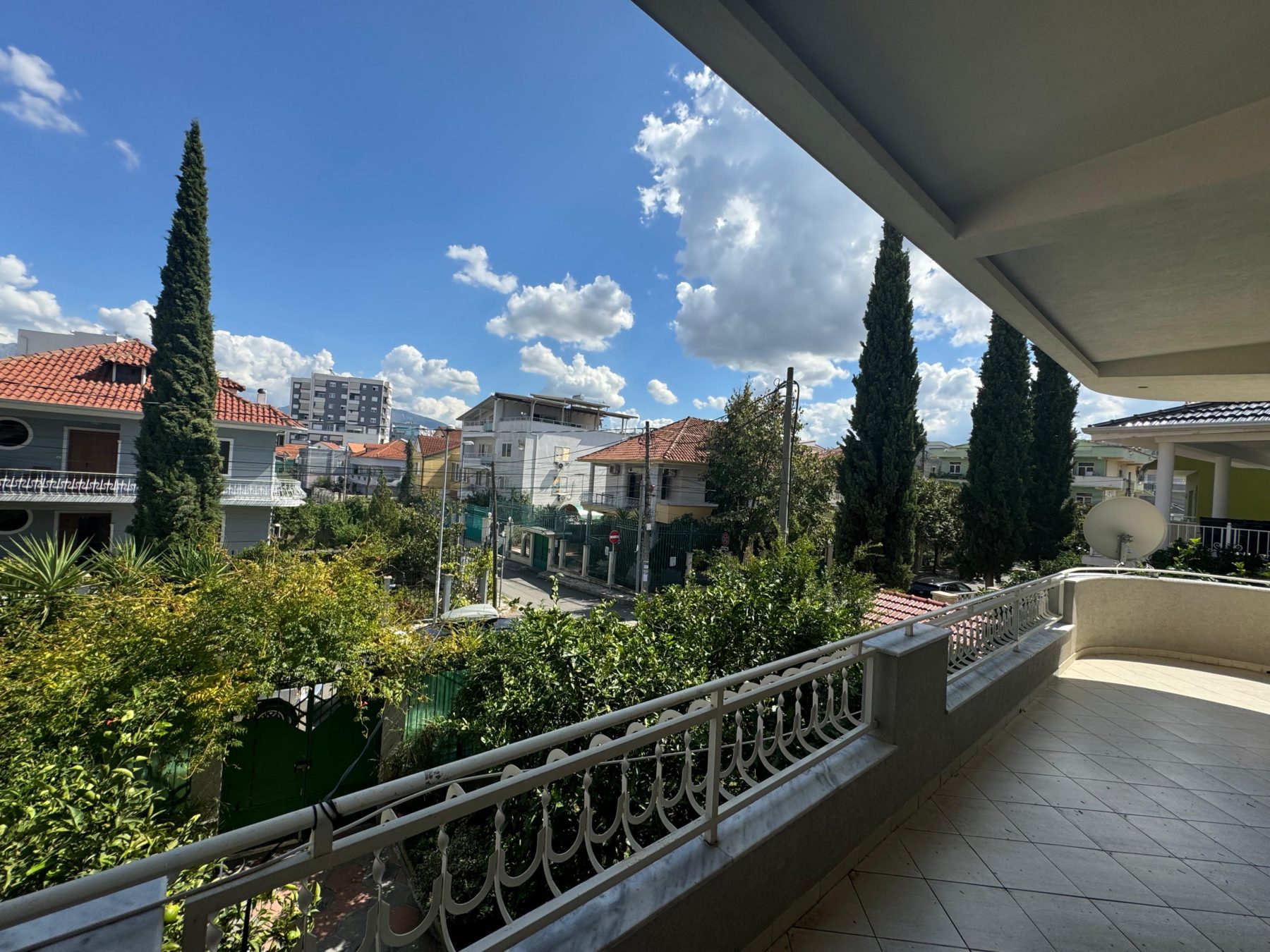 Vile per qera, ne Selite, Tirane.