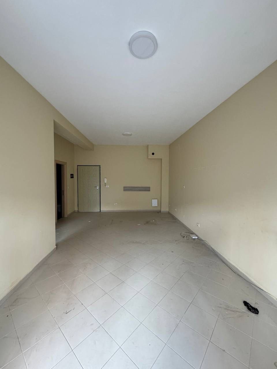 Apartament 1+1 per qera, ne Plazh, Durres.