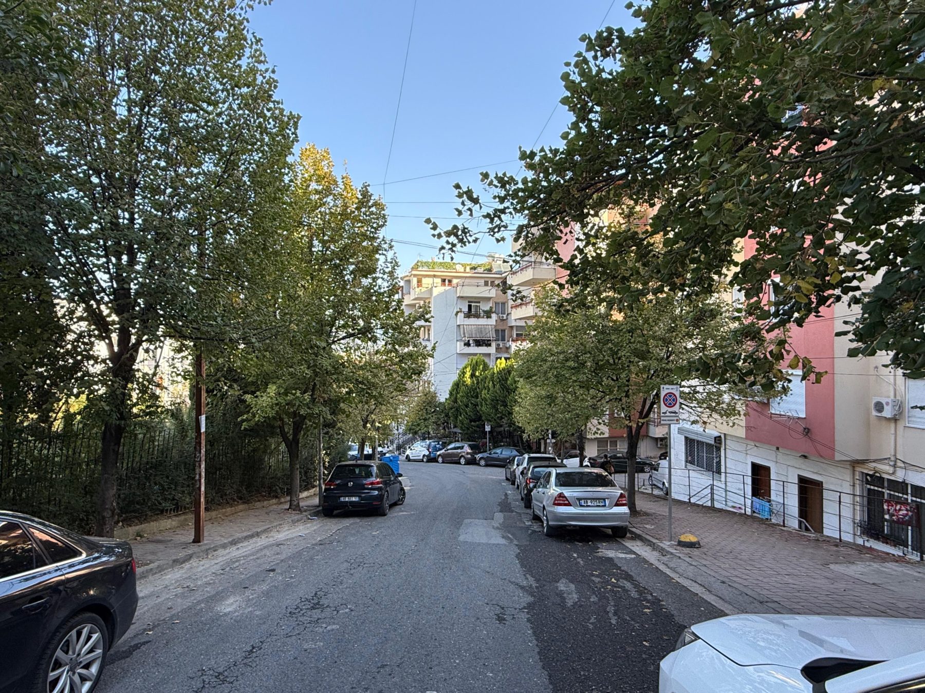 9f7e9343-eed8-42d7-8819-7d371b0e247a Prone biznesi per shitje, te Fondacioni Eleonora, Tirane.