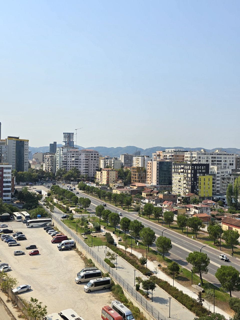 Penthouse unik per shitje, te Bulevardi Ri, Tirane.