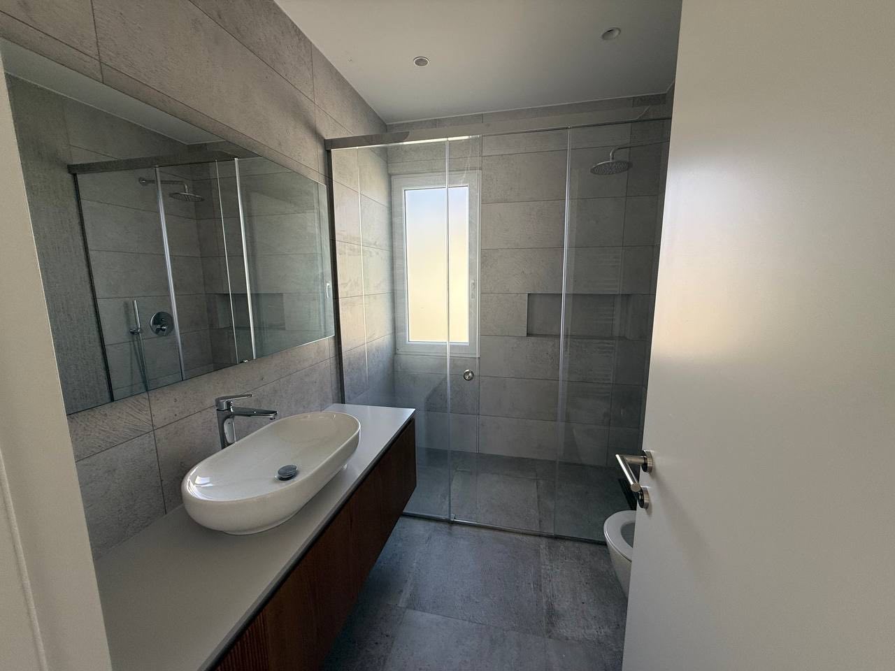 Super vile per qera, Tuscany Villas, prane TEG, Tirane.