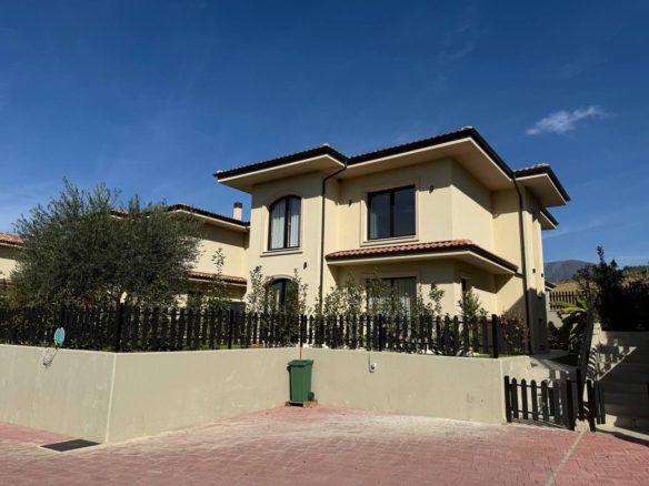 Super vile per qera, Tuscany Villas, prane TEG, Tirane.