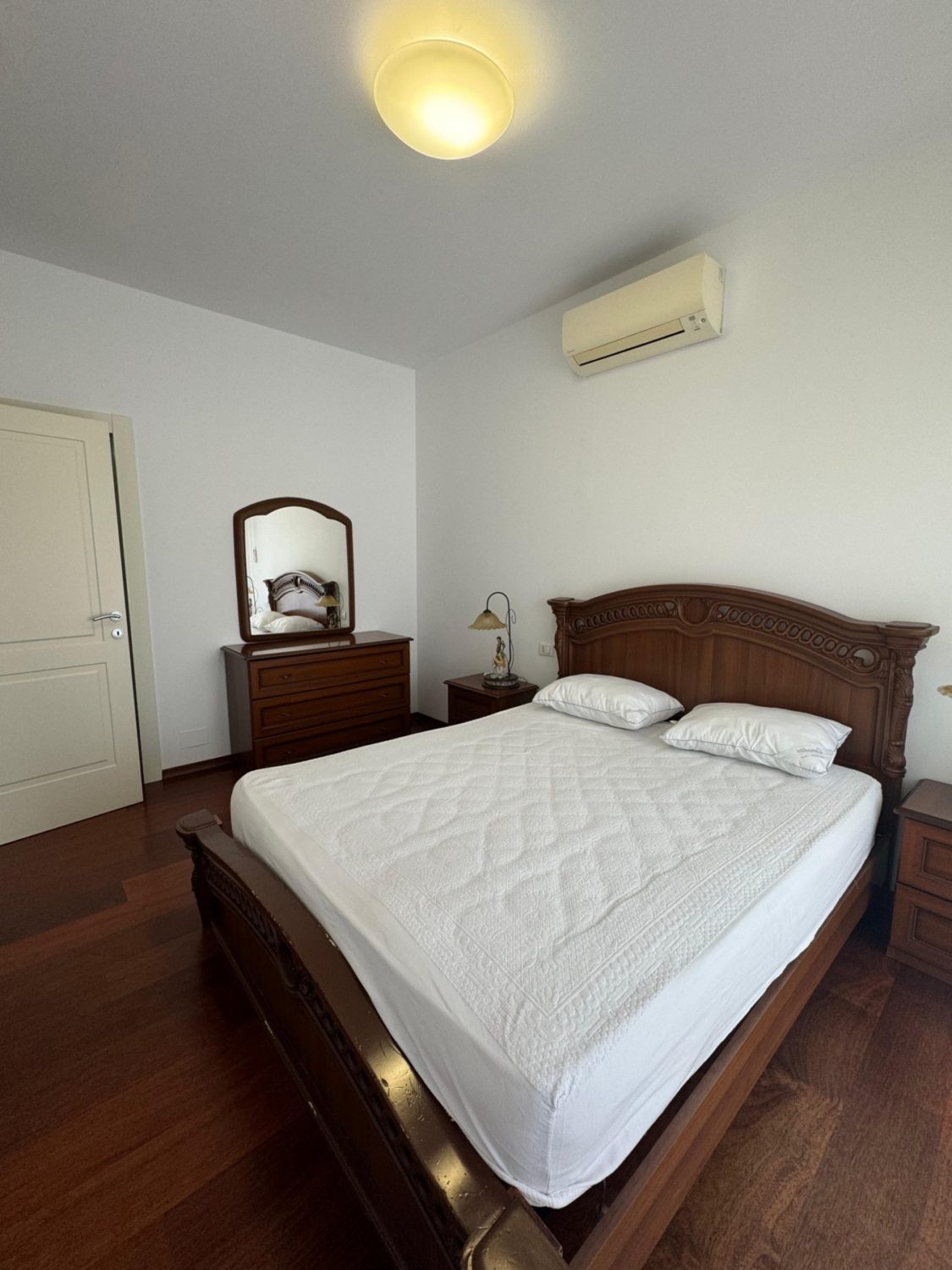 Apartament 2+1 per qera, rruga e Bogdaneve, Tirane.