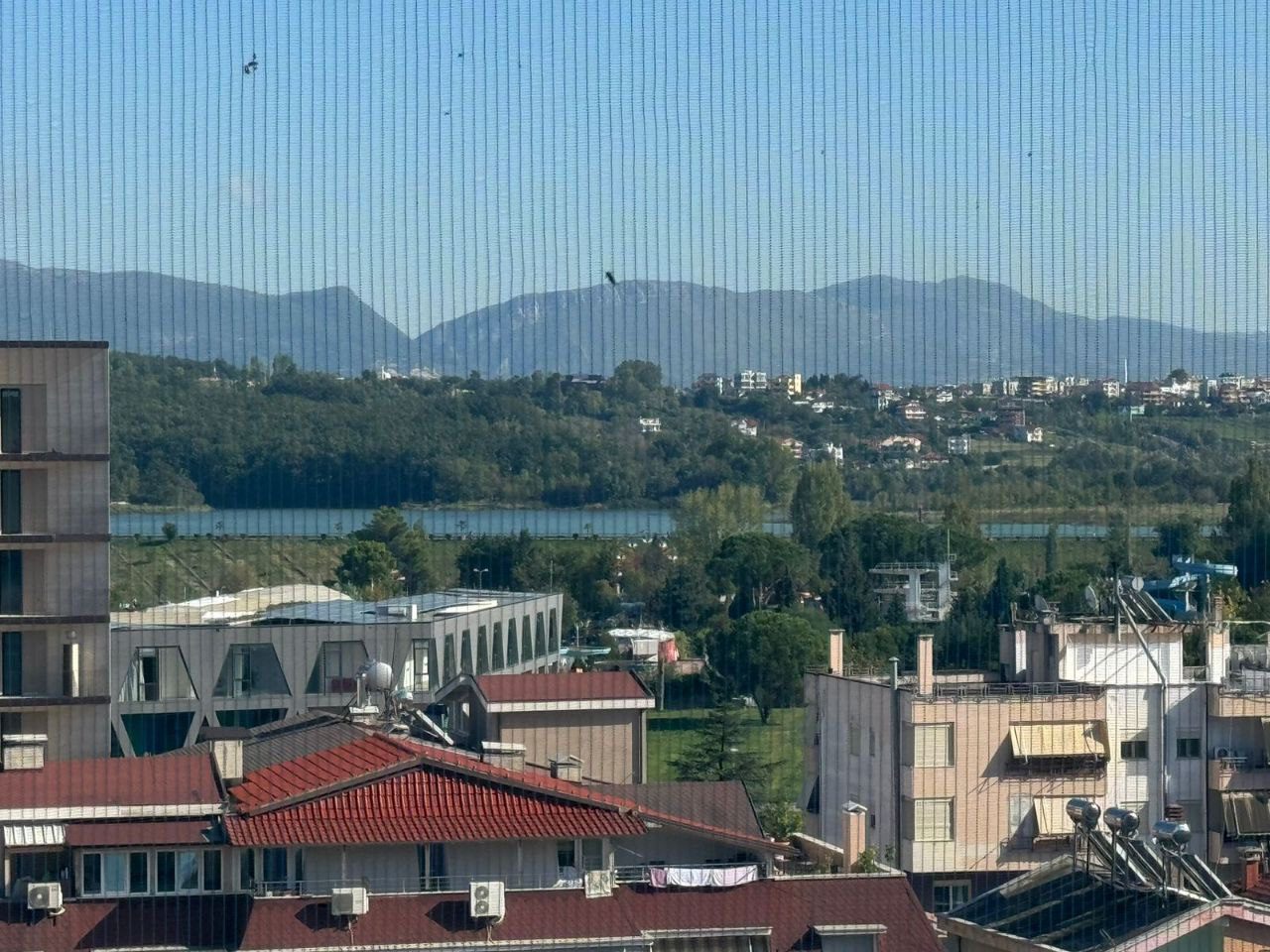 Apartament 3+1 per shitje, te White Tower, Komuna Parisit, Tirane.