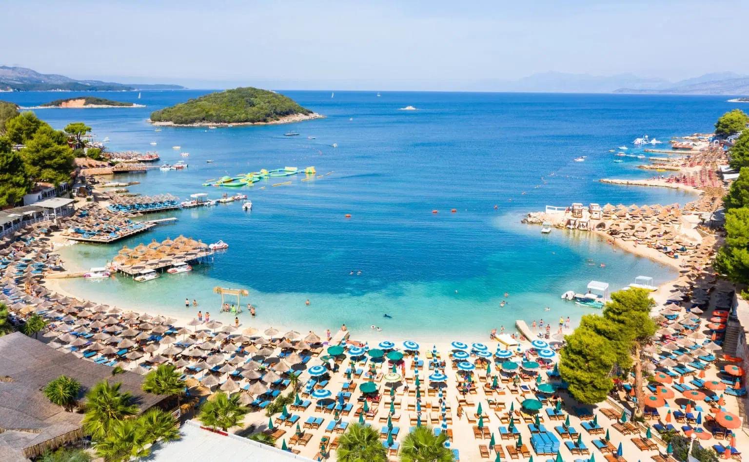 a0fc1b9e-1e2b-43de-aa05-53d2ca5bc9da Truall 1000 m2 per shitje, Ksamil, Sarande.