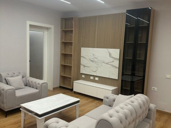Apartament 2+1 per shitje, te Kodra e Diellit, Tirane.