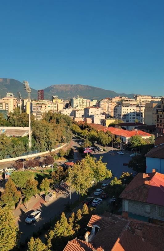 122e7632-2117-47ae-b4e6-497b2d25cac1 Ambient biznesi per qera, te Stadiumi Dinamo, Tirane.