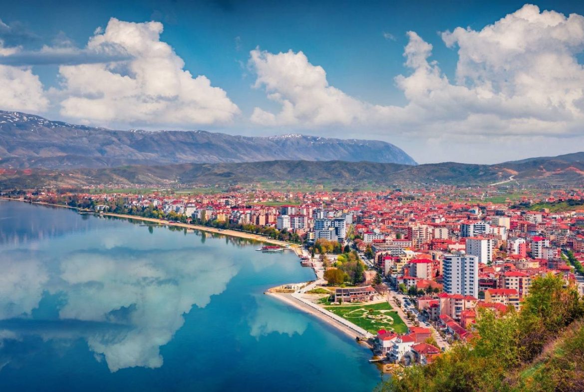 Hotel me 29 dhoma per shitje, ne Pogradec.