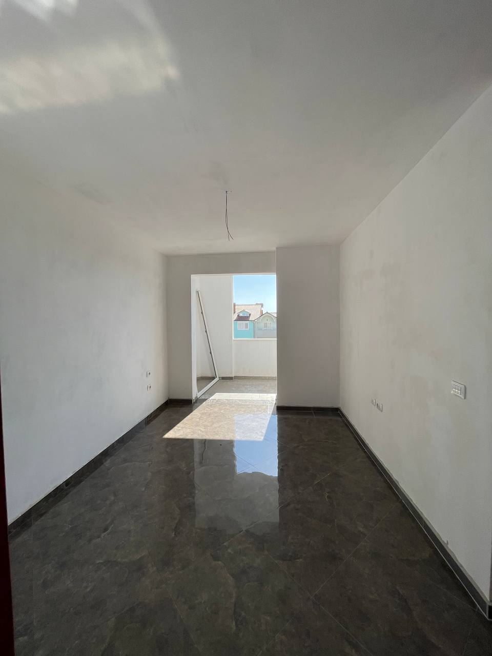 Apartament 3+1 per shitje, Shkozet, Durres.