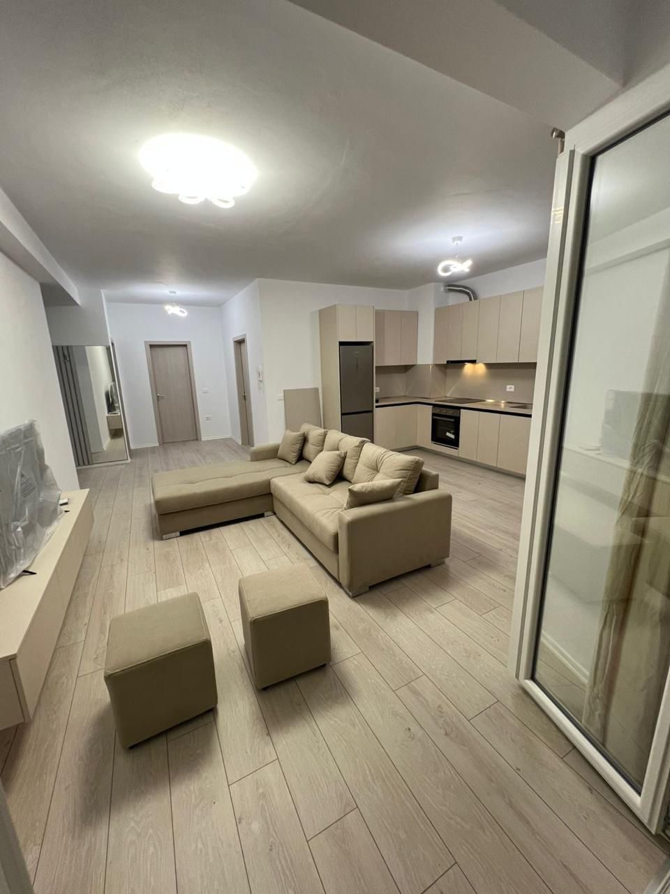 Apartament 2+1 per qera, River Residence, Tirane.
