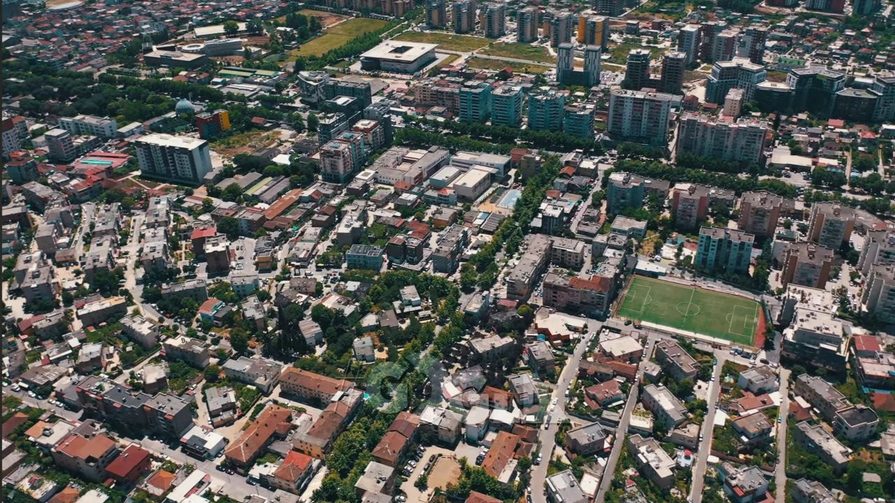 Super okazion! Objekt Individual+Biznes per shitje, ne Laprake, Tirane.