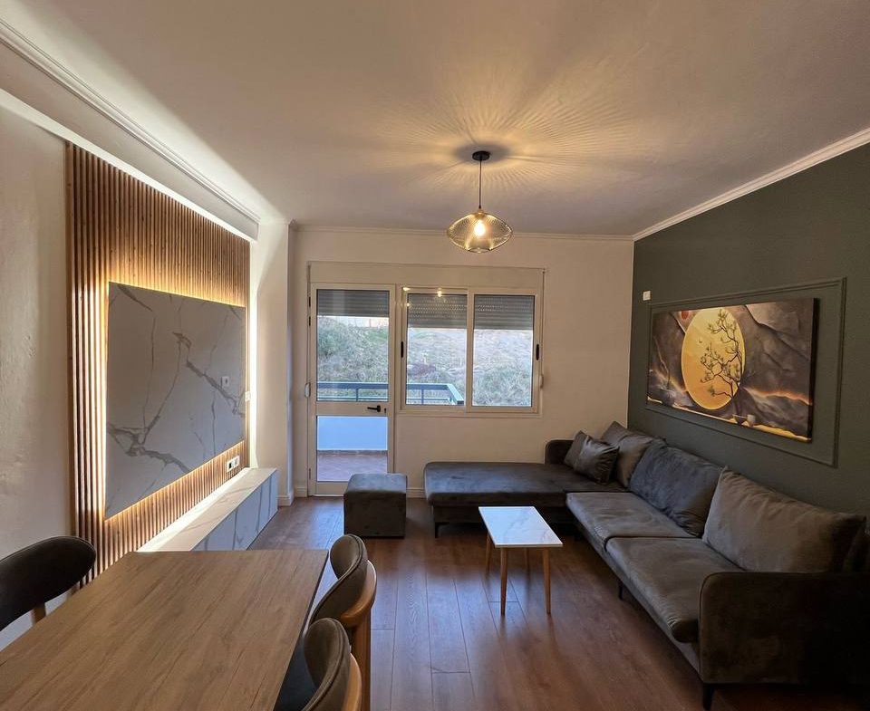 Apartament 1+1 per shitje, te Shkembi Kavajes, Durres.