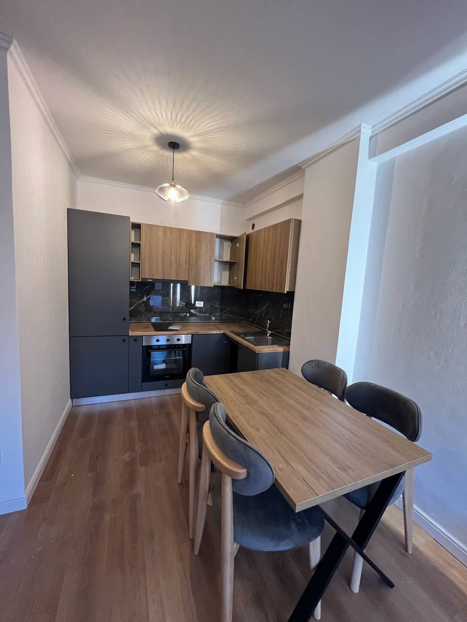 Apartament 1+1 per shitje, te Shkembi Kavajes, Durres.