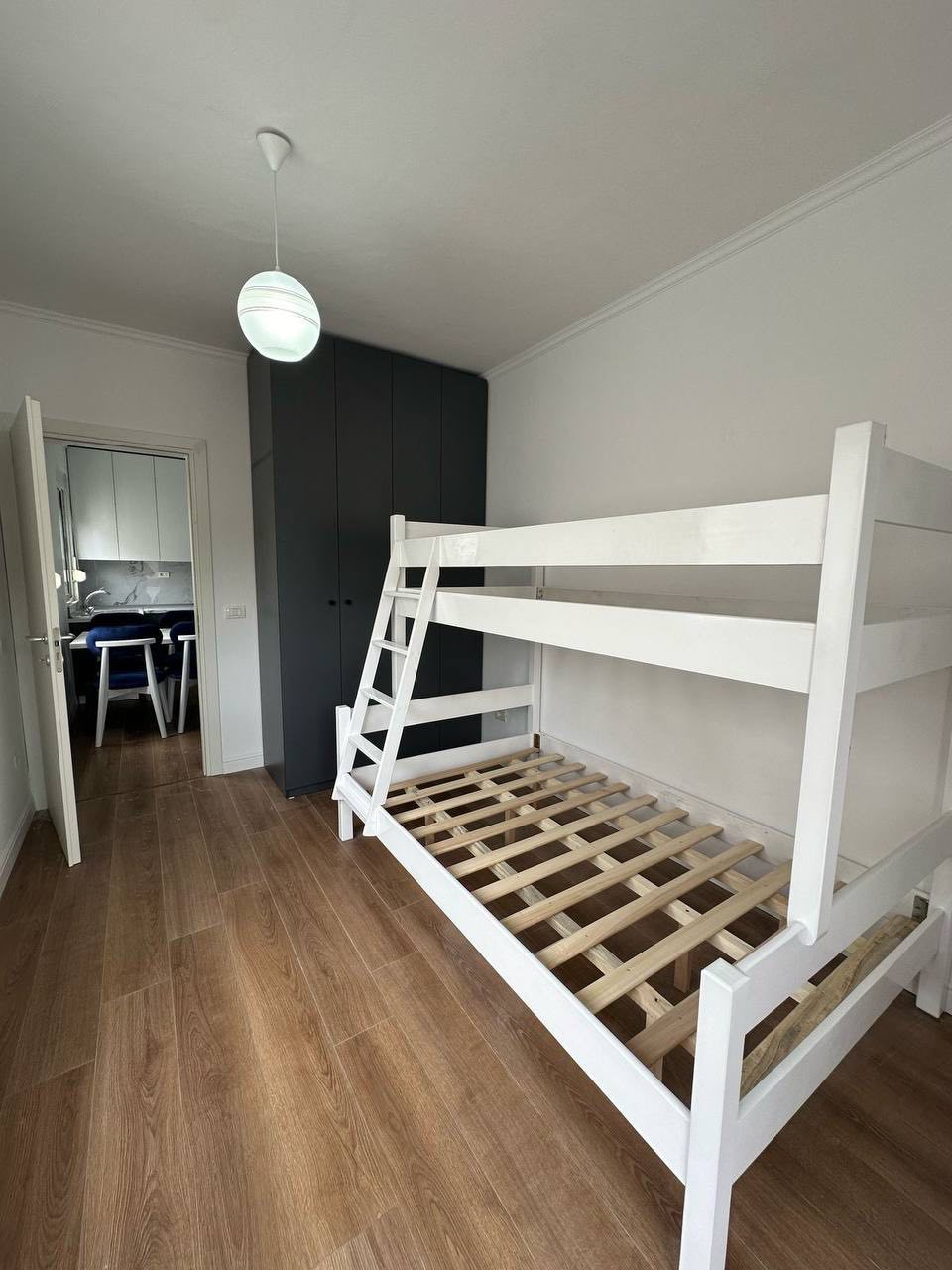 Apartament 2+1 per shitje, te Shkembi Kavajes, Tirane.