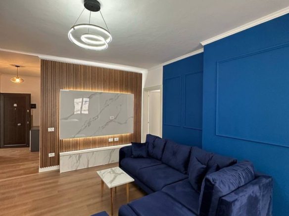 Apartament 2+1 per shitje, te Shkembi Kavajes, Tirane.