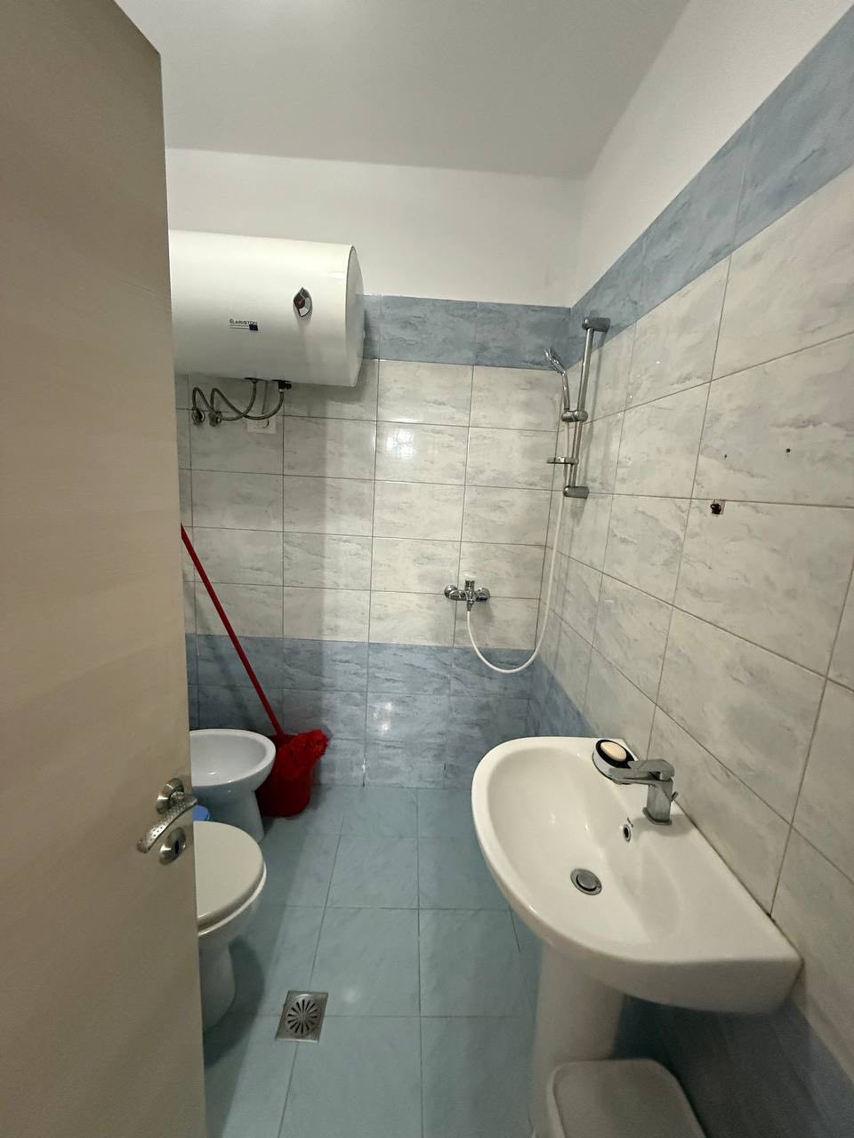 Apartament 1+1 per shitje, ne Plazh, Durres.