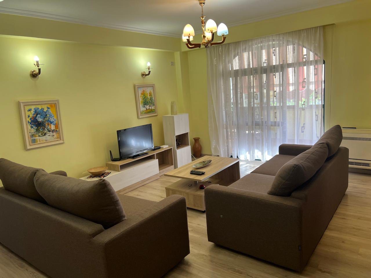 Apartament 2+1 per qera,  prane Maternitetit “Mbreteresha Geraldine”, Tirane.