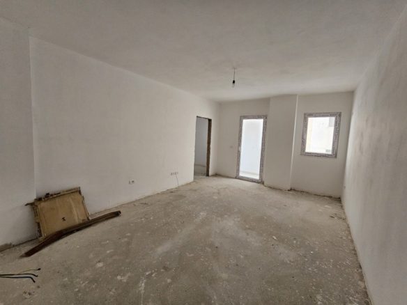 Apartament 2+1 per shitje, te Billa, Durres.
