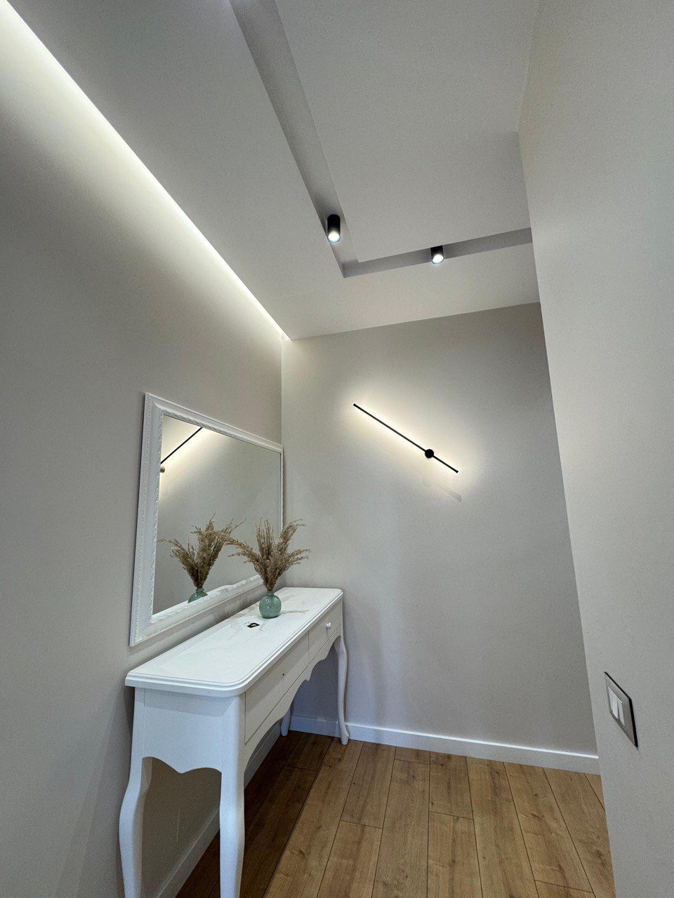 Apartament 1+1 per qera, pas Ambasades Amerikane, Tirane.
